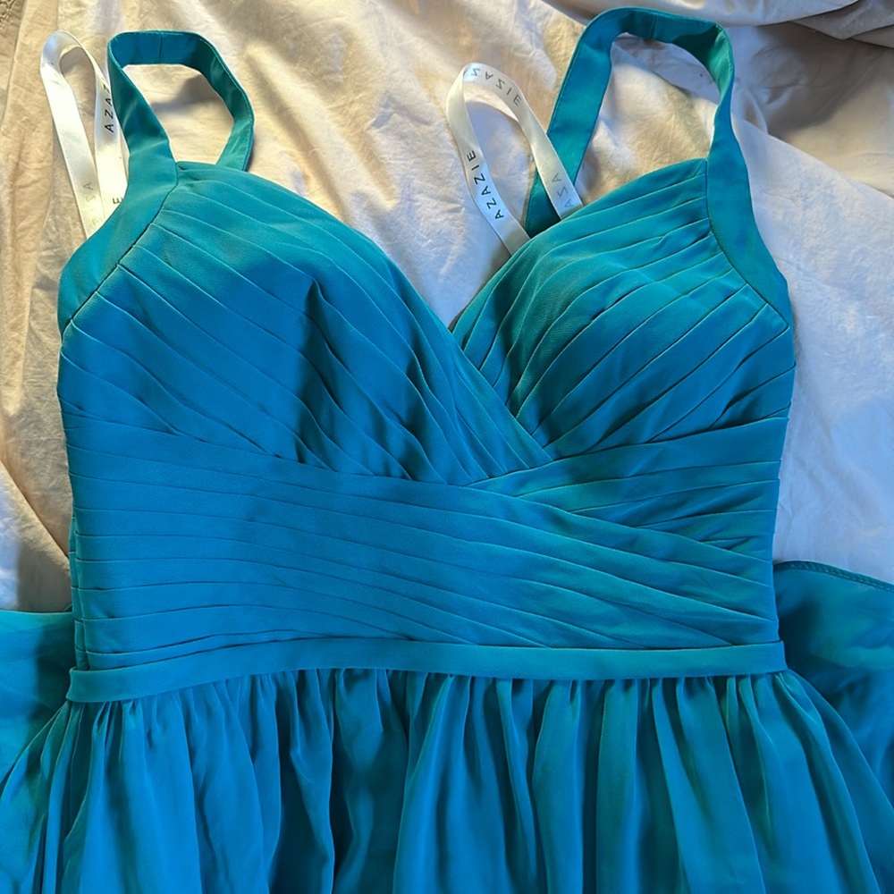 Azazie SIZE A4 chanel dress in JADE. Worn once